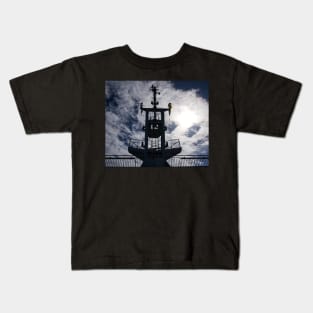 Ship's Fore Mast leading the way to adventure Kids T-Shirt